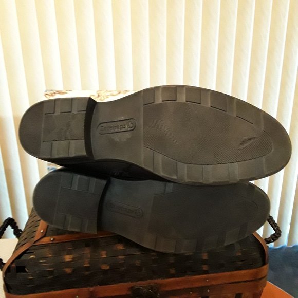 BareTraps Women's Abram Boot Brown Color Size 6M NWT - Picture 6 of 6